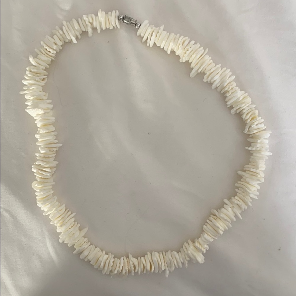 SHELL NECKLACE!!!